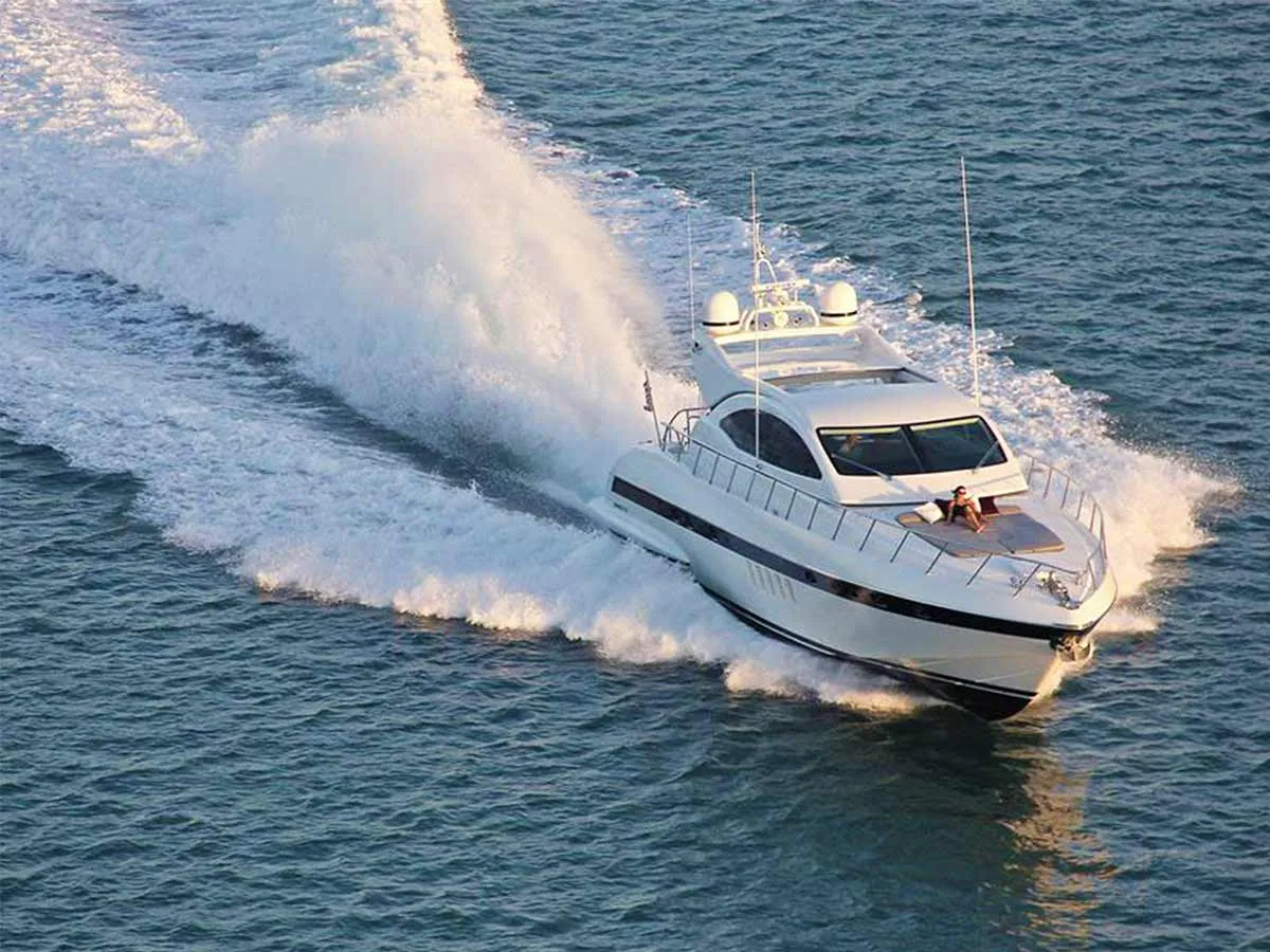 72' Mangusta